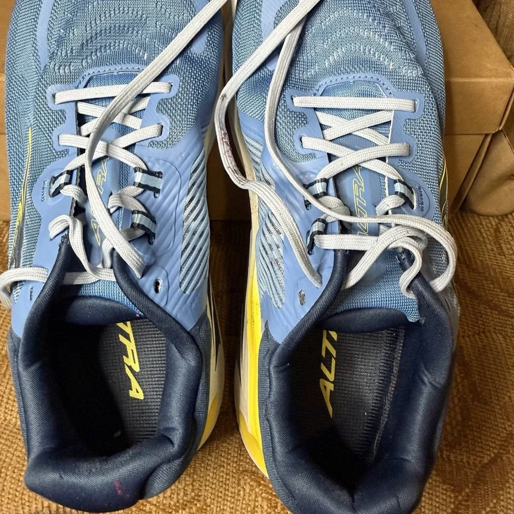 Altra Paradigm 7 Blue Yellow AL0A85N7440 Women's Size 10 Wide Running Shoes